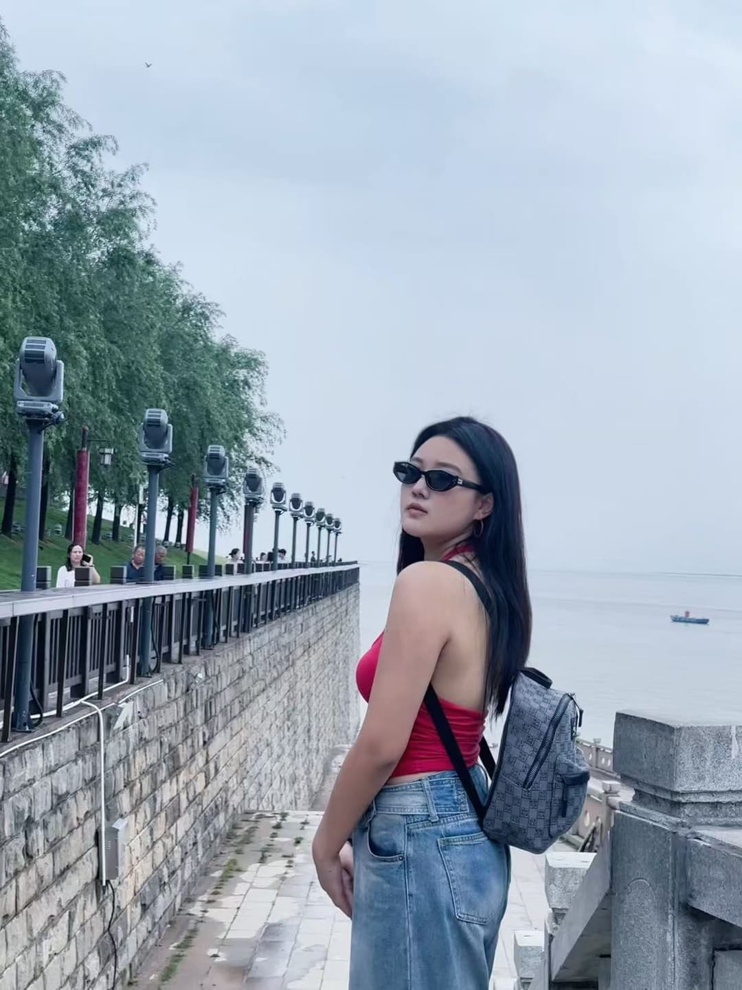 Descriptive Alt Text